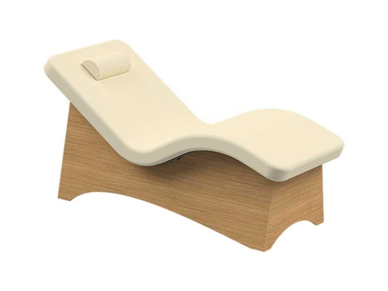 Oakworks Costa Cabana Outdoor Lounger view 2